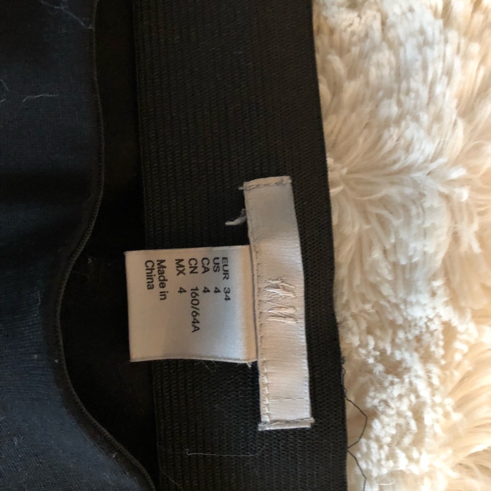 Trendy pants - Picture 4 of 4